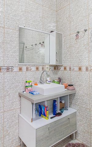 Casa à venda com 300m², 4 quartos e 2 vagasBanheiro da Suíte