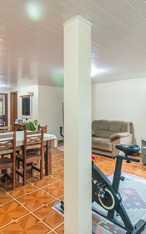 Casa à venda com 300m², 4 quartos e 2 vagasSala 2