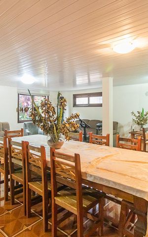 Casa à venda com 300m², 4 quartos e 2 vagasSala 2