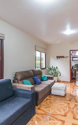 Casa à venda com 300m², 4 quartos e 2 vagasSala 2