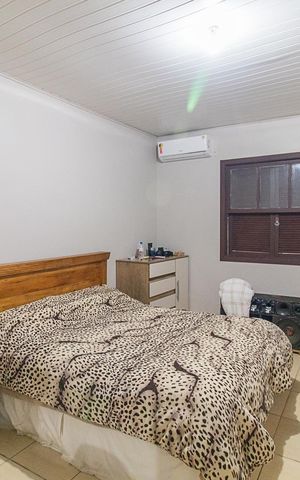 Casa à venda com 300m², 4 quartos e 2 vagasQuarto 1 - Casa 2