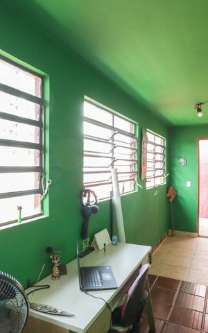 Casa à venda com 703m², 5 quartos e 3 vagas Casa à venda com 703m², 5 quartos e 3 vagasEdicula