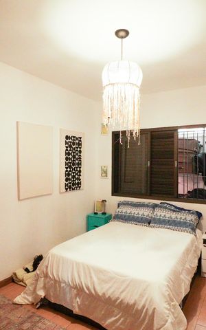 Casa à venda com 703m², 5 quartos e 3 vagas Casa à venda com 703m², 5 quartos e 3 vagasEdicula