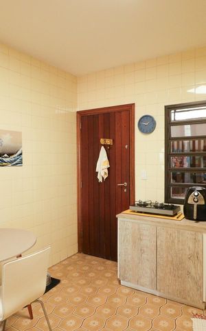 Casa à venda com 703m², 5 quartos e 3 vagas Casa à venda com 703m², 5 quartos e 3 vagasEdicula