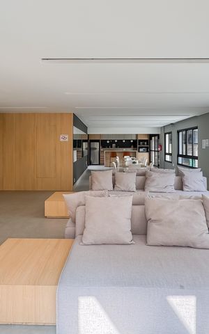 Apartamento à venda com 25m², 1 quarto e sem vaga Apartamento à venda com 25m², 1 quarto e sem vagaÁrea comum - Salão de Festas