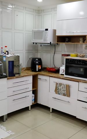 Casa à venda com 300m², 5 quartos e 2 vagas Casa à venda com 300m², 5 quartos e 2 vagasCozinha