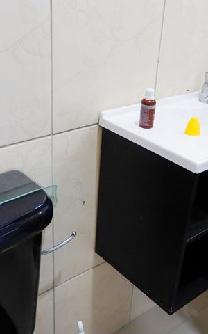 Casa à venda com 300m², 5 quartos e 2 vagas Casa à venda com 300m², 5 quartos e 2 vagasBanheiro da Suíte 3