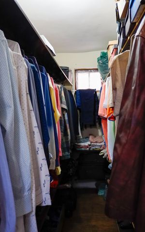 Casa à venda com 300m², 5 quartos e 2 vagas Casa à venda com 300m², 5 quartos e 2 vagasCloset da Suíte 4
