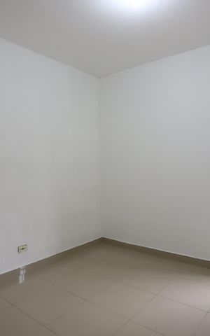 Casa para alugar com 150m², 2 quartos e 2 vagasQuarto 1