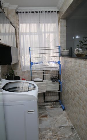 Apartamento à venda com 72m², 2 quartos e 1 vagaÁrea de Serviço