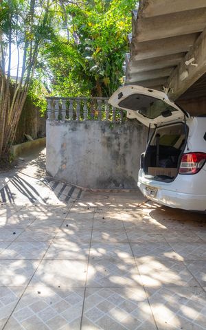 Casa à venda com 230m², 4 quartos e 5 vagasGaragem