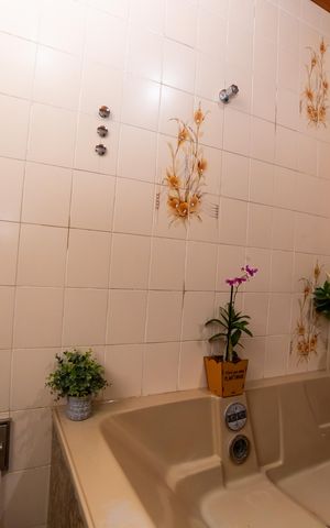 Apartamento à venda com 160m², 4 quartos e 3 vagas Apartamento à venda com 160m², 4 quartos e 3 vagasBanheiro da Suíte
