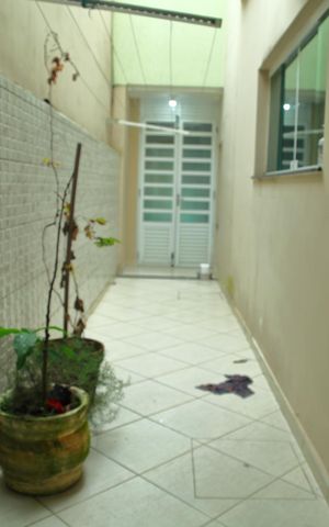 Casa à venda com 250m², 3 quartos e 2 vagasCorredor