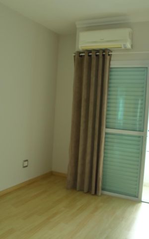 Casa à venda com 250m², 3 quartos e 2 vagasQuarto