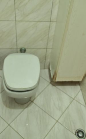Casa à venda com 250m², 3 quartos e 2 vagasBanheiro de Serviço