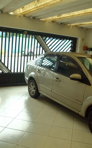 Casa à venda com 250m², 3 quartos e 2 vagasGaragem