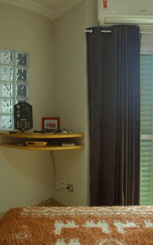 Casa à venda com 250m², 3 quartos e 2 vagasSuíte