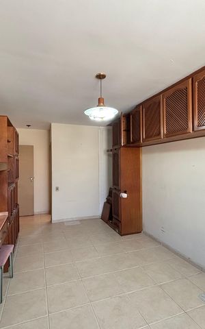 Apartamento à venda com 120m², 3 quartos e 2 vagas Apartamento à venda com 120m², 3 quartos e 2 vagasSuíte