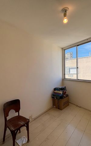 Apartamento à venda com 120m², 3 quartos e 2 vagas Apartamento à venda com 120m², 3 quartos e 2 vagasQuarto 1