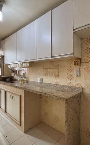 Apartamento à venda com 120m², 3 quartos e 2 vagas Apartamento à venda com 120m², 3 quartos e 2 vagasCozinha