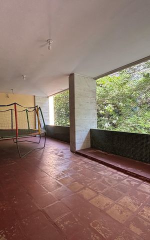 Apartamento à venda com 120m², 3 quartos e 2 vagas Apartamento à venda com 120m², 3 quartos e 2 vagasÁrea comum - Playground