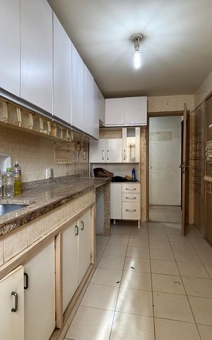 Apartamento à venda com 120m², 3 quartos e 2 vagas Apartamento à venda com 120m², 3 quartos e 2 vagasCozinha