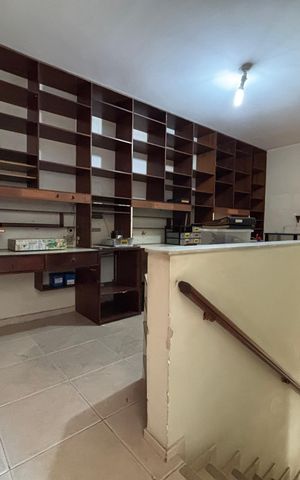 Apartamento à venda com 120m², 3 quartos e 2 vagas Apartamento à venda com 120m², 3 quartos e 2 vagasEscritório