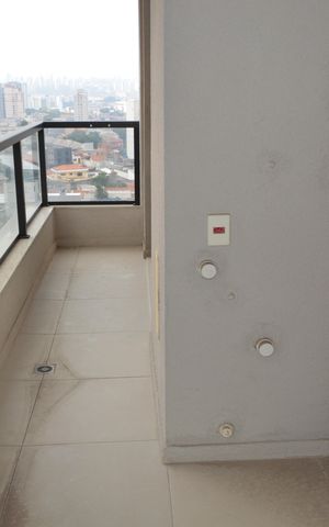 Apartamento à venda com 54m², 2 quartos e 1 vagaÁrea de Serviço e Varanda