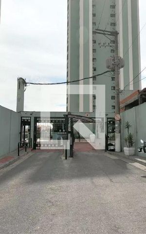 Apartamento à venda com 64m², 3 quartos e 1 vaga Apartamento à venda com 64m², 3 quartos e 1 vagaFachada e portaria