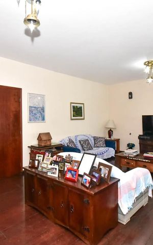 Casa para alugar com 485m², 3 quartos e 4 vagasSala