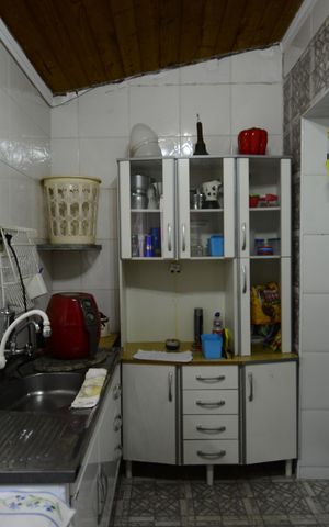 Casa à venda com 385m², 4 quartos e 1 vagaCozinha Edícula