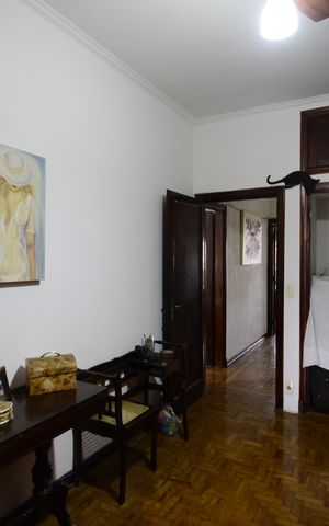 Casa à venda com 385m², 4 quartos e 1 vagaCloset - Suíte 2