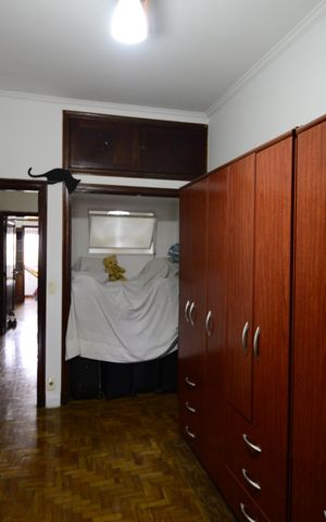 Casa à venda com 385m², 4 quartos e 1 vagaCloset - Suíte 2