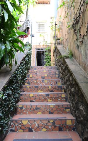 Casa à venda com 385m², 4 quartos e 1 vagaEntrada