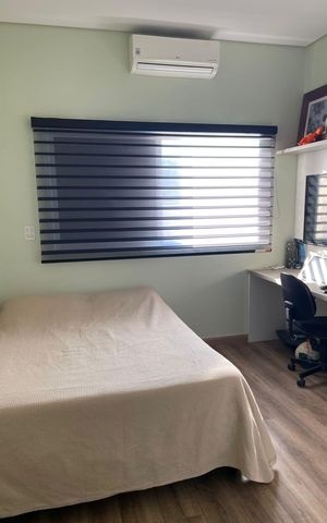 Casa de condomínio à venda com 324m², 4 quartos e 4 vagas Casa de condomínio à venda com 324m², 4 quartos e 4 vagasQuarto