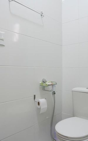 Casa à venda com 173m², 3 quartos e 4 vagasBanheiro da suíte 2