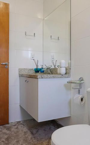Casa à venda com 173m², 3 quartos e 4 vagasBanheiro da suíte 3
