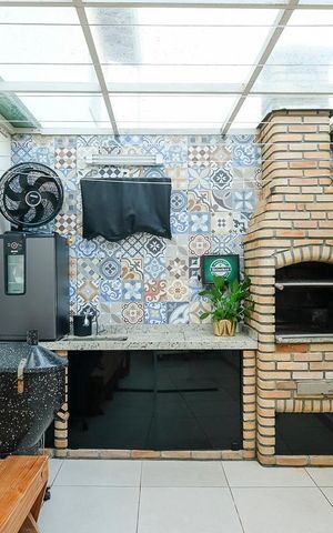 Casa à venda com 173m², 3 quartos e 4 vagasQuintal