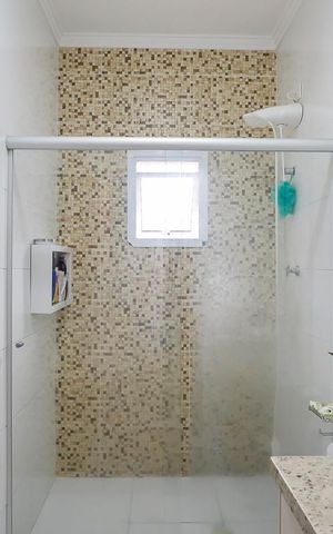 Casa à venda com 173m², 3 quartos e 4 vagasBanheiro da suíte 1