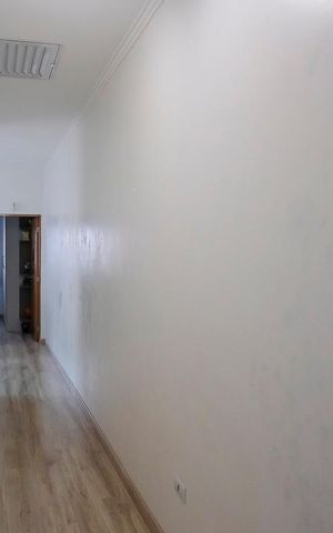 Casa à venda com 173m², 3 quartos e 4 vagasCorredor das suítes