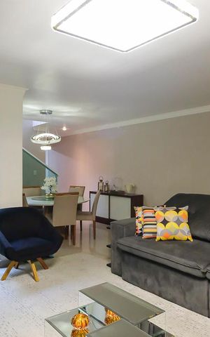 Casa à venda com 173m², 3 quartos e 4 vagasSala