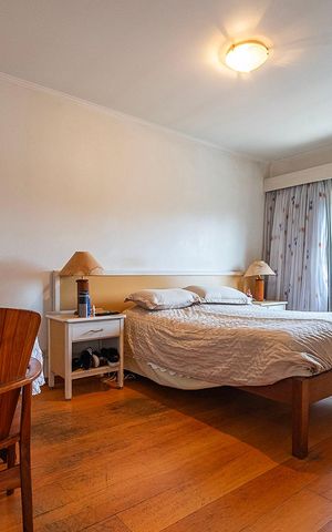 Casa à venda com 280m², 2 quartos e 3 vagas Casa à venda com 280m², 2 quartos e 3 vagasSuíte 1