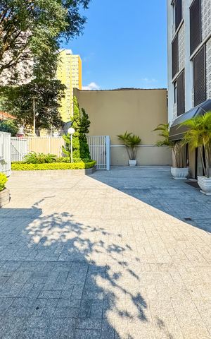 Apartamento à venda com 96m², 2 quartos e 1 vaga Apartamento à venda com 96m², 2 quartos e 1 vagaÁrea comum