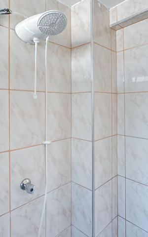Apartamento à venda com 96m², 2 quartos e 1 vaga Apartamento à venda com 96m², 2 quartos e 1 vagaBanheiro Corredor