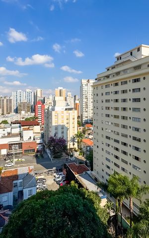 Apartamento à venda com 96m², 2 quartos e 1 vaga Apartamento à venda com 96m², 2 quartos e 1 vagaVista da Sala