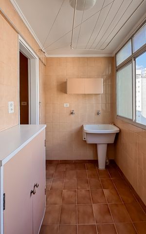 Apartamento à venda com 96m², 2 quartos e 1 vaga Apartamento à venda com 96m², 2 quartos e 1 vagaÁrea de Serviço