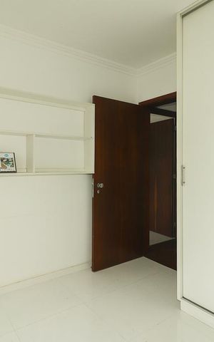 Apartamento à venda com 76m², 2 quartos e 1 vagaQuarto 2