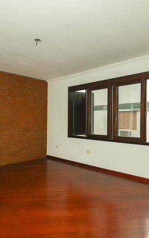 Apartamento à venda com 76m², 2 quartos e 1 vagaSala