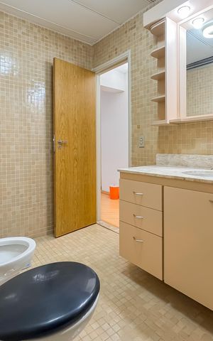 Studio para alugar com 40m², 1 quarto e sem vaga Studio para alugar com 40m², 1 quarto e sem vagaBanheiro