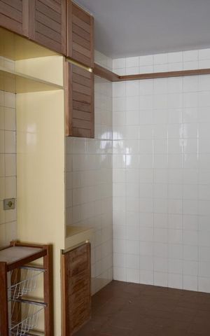Apartamento para alugar com 160m², 3 quartos e 2 vagasCozinha